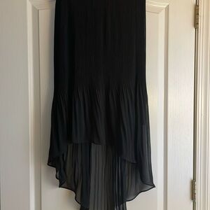 Pull on elastic waist black skirt